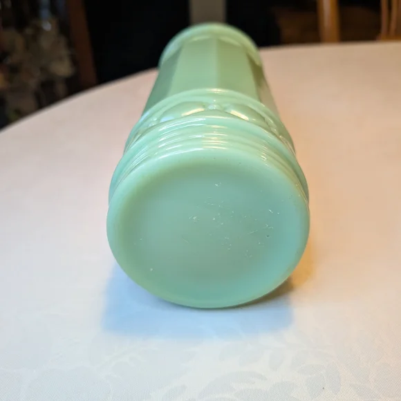 Retro Green Glass Canister with Silver Lid - Picture 3 of 5